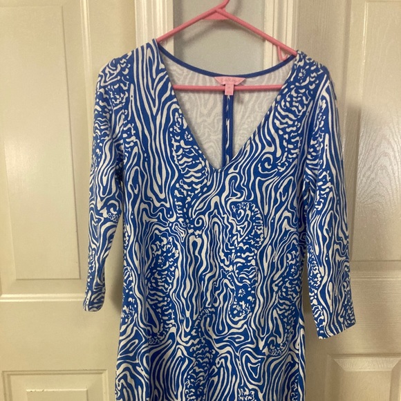 Lilly Pulitzer Dresses & Skirts - Beautiful Lilly Pulitzer seahorse dress